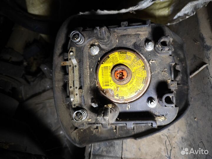 Подушка безопасности на руль приора и Гранта