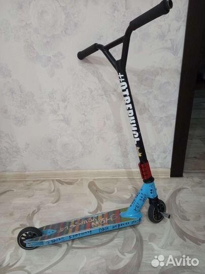 Трюковой самокат