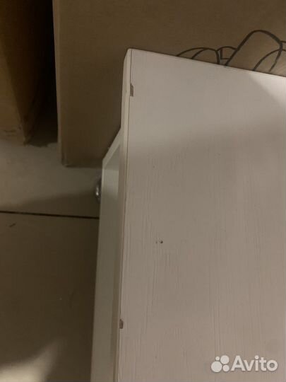 Тумба белая