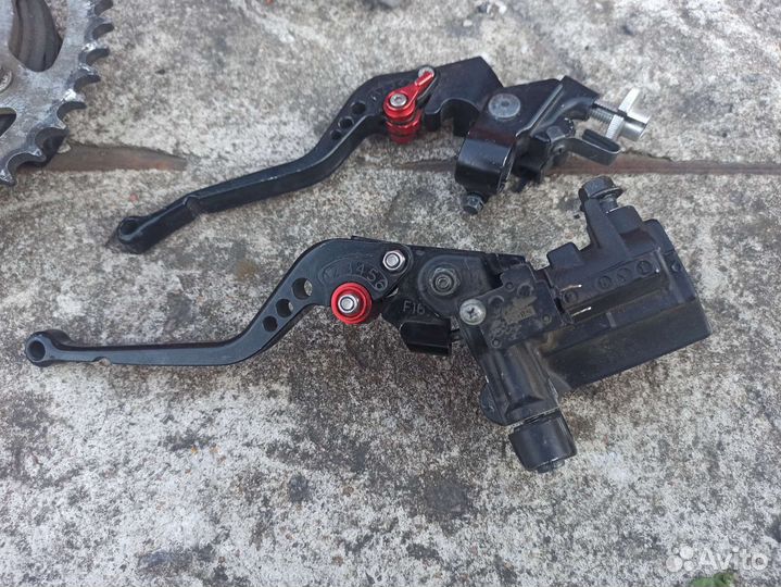 Машинка yamaha FZ6