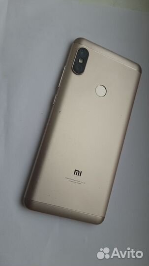 Xiaomi Redmi Note 5, 4/64 ГБ