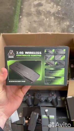 Гейм стик прошитая. Дополнительно установлены игры