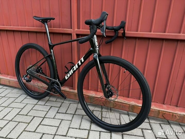 Велосипед Giant revolt sram axs