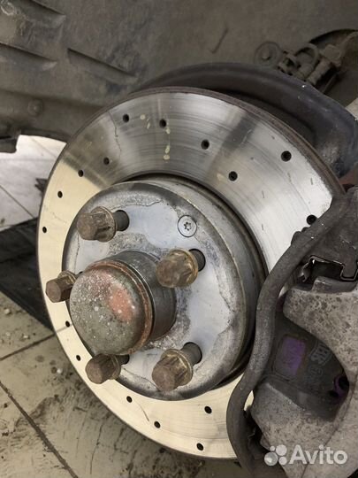 Тормозные диски в круг Мерседес Бенц Е-Класс