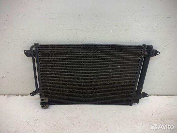 Радиатор кондиционера Volkswagen Jetta 6 2011-2017