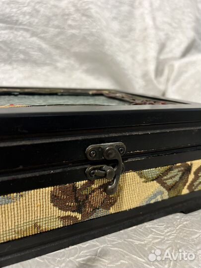 Шкатулка для украшений