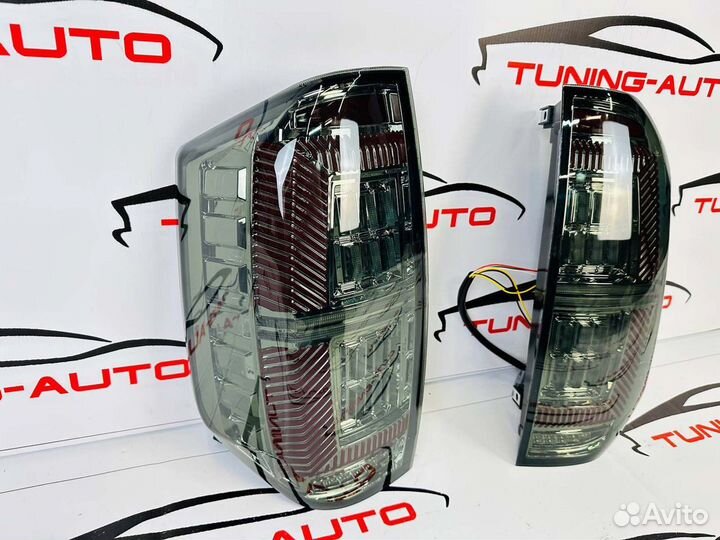 Стоп - сигналы Toyota Tundra (XK50) T2062