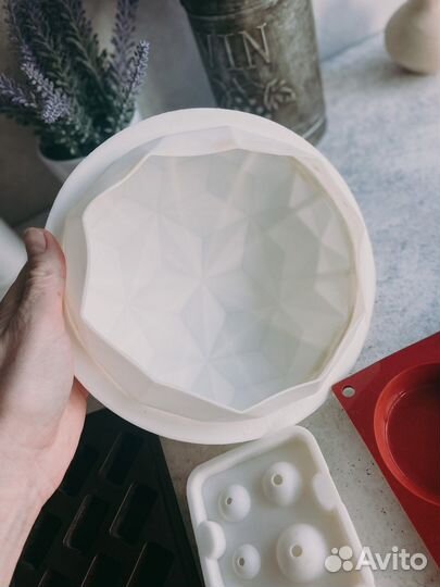 Формочки силиконовые для выпечки и шоколада