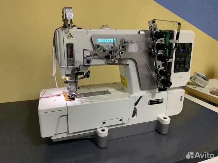 Плоскошовная швейная машина Zoje C5000
