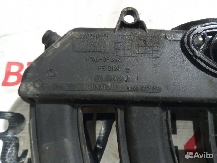 Впускной коллектор Renault Sandero stepway K4MC697