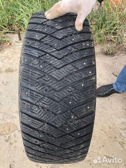 Goodyear UltraGrip Arctic 2 SUV 265/60 R18