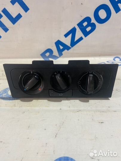 Блок управления печкой volkswagen polo 1.6 мт седа