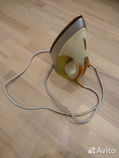 Утюг DeLonghi FXC 17