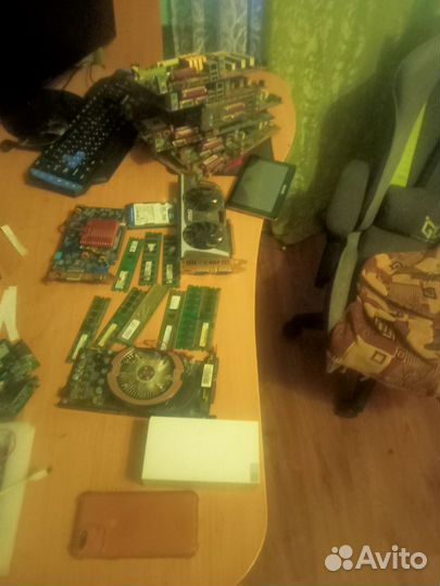 Лот электроники