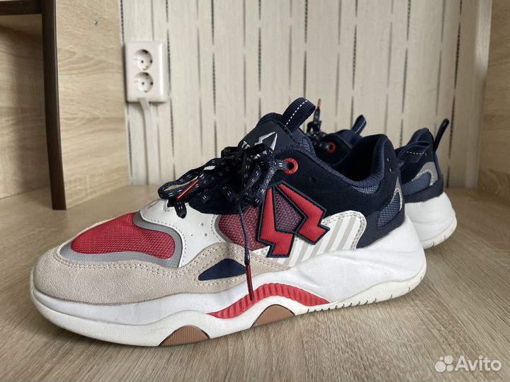 Кроссовки traffa