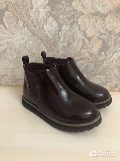 Новые ботинки Zara