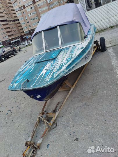 Казанка с мотором Suzuki 50 + трейлер