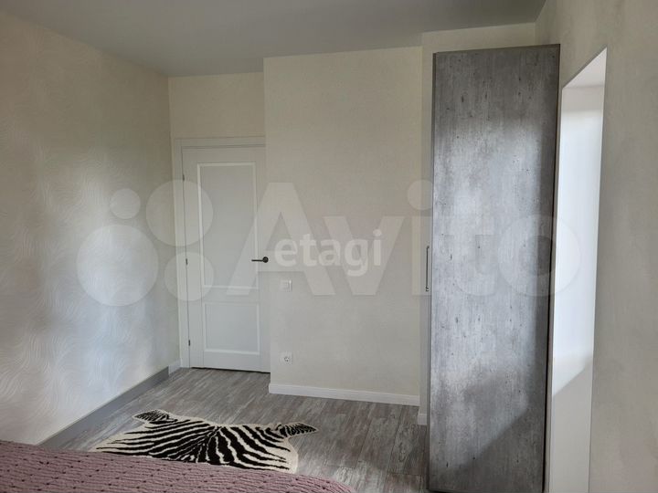 2-к. квартира, 67,3 м², 8/9 эт.