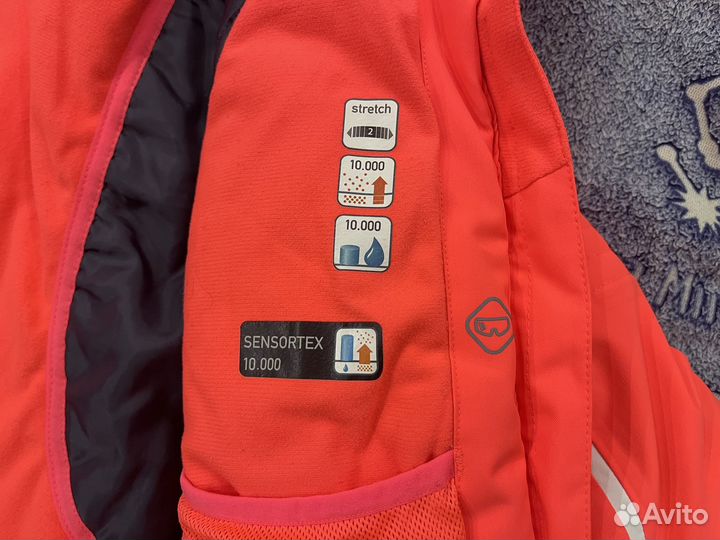 Костюм горнолыжный Volkl + шапка для девочки