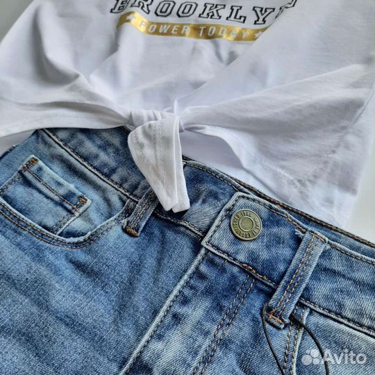 Спортивные штаны, шорты, футболки на 8 лет Mayoral