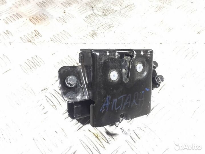Замок багажника Opel Antara рест. 2012 15934420