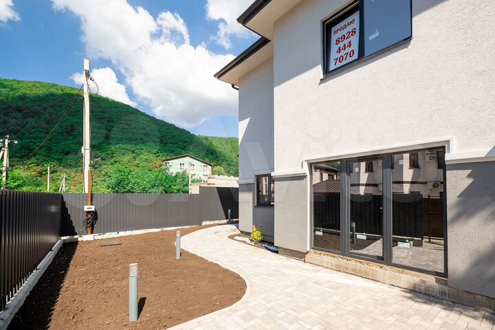 Дом 143 м² на участке 5 сот.