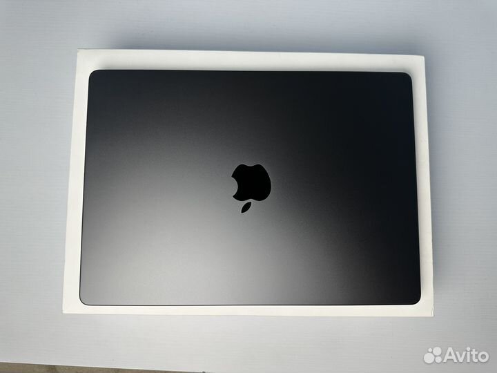 MacBook Pro 14 2023 M3 Pro 18/512Gb re:Store, чек