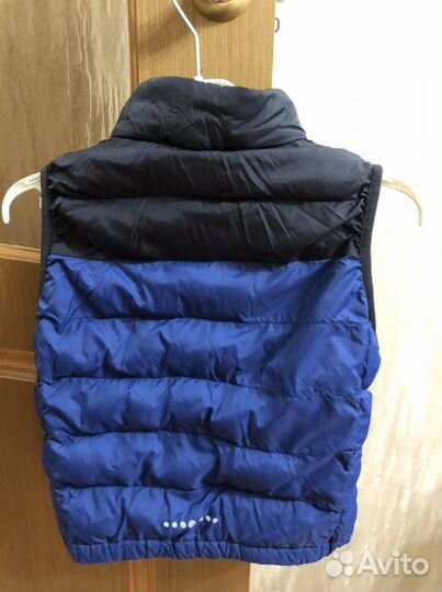Детская жилетка uniqlo