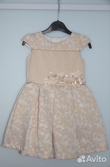 Нарядное платье