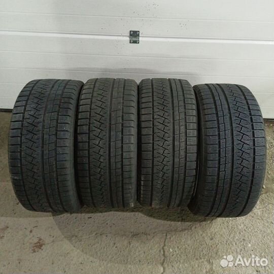 Triangle Snowlink PL02 265/40 R20 104V