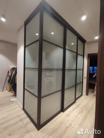 Перегородки алюминиевые стеклянные