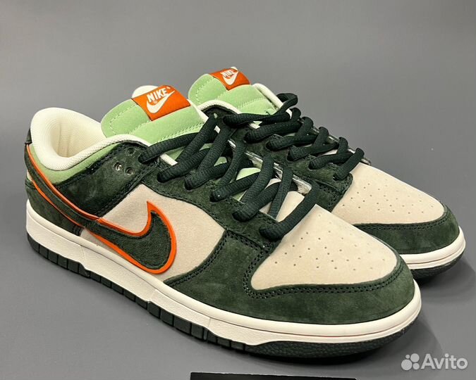 Кроссовки Nike dunk low