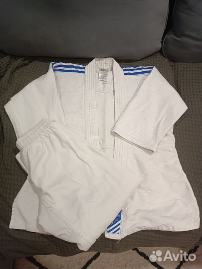 Кимоно для дзюдо adidas 130