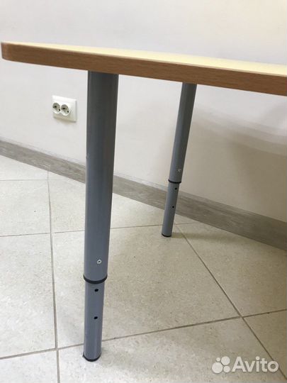 Детский стол