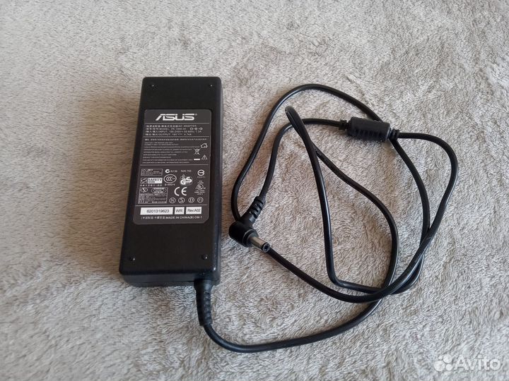 Блок питания для ноутбука Asus