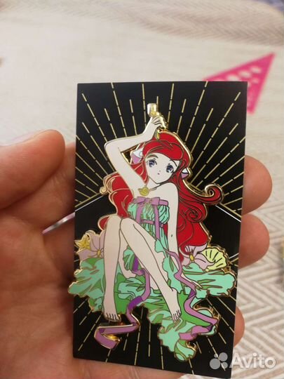 Коллекционные значки пины аниме