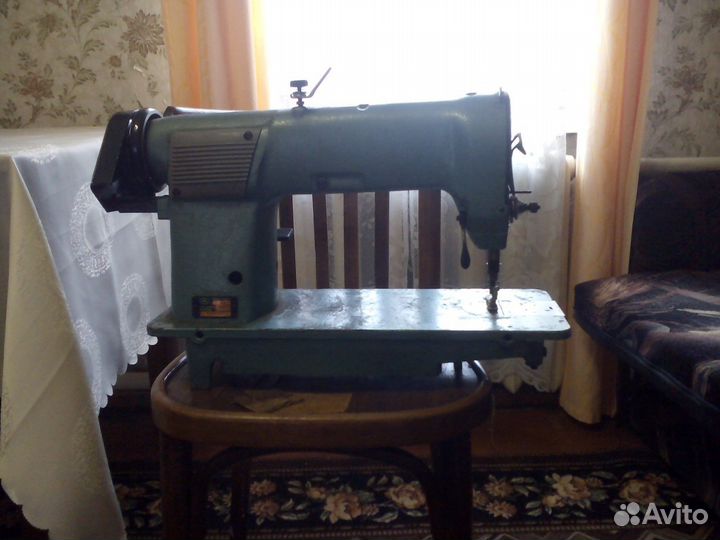 Швейная машинка