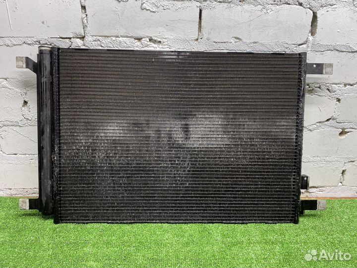 Радиатор кондиционера vag mqb 5q0816411n