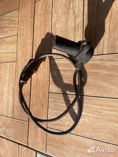 Датчик положения коленвала Porsche Cayenne 957