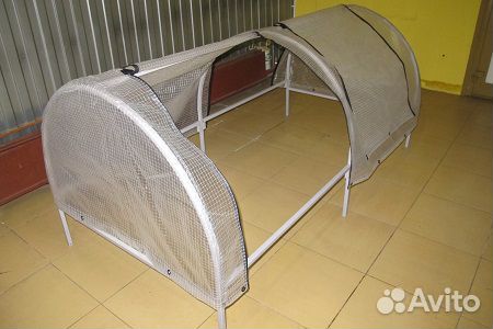 Парник с армированным чехлом