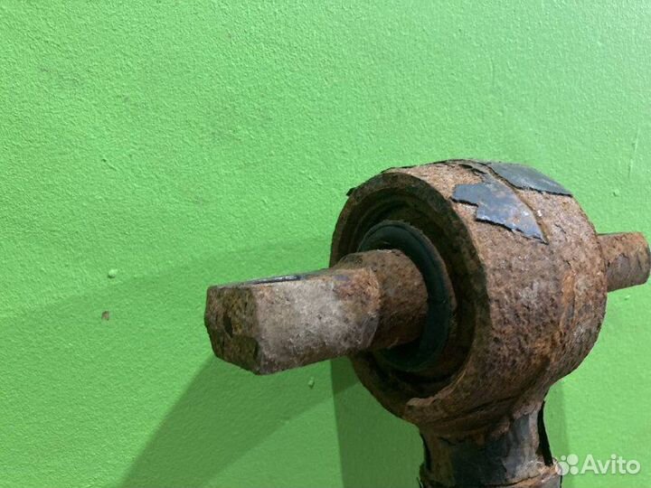 Тяга реактивная V-образная DAF XF105