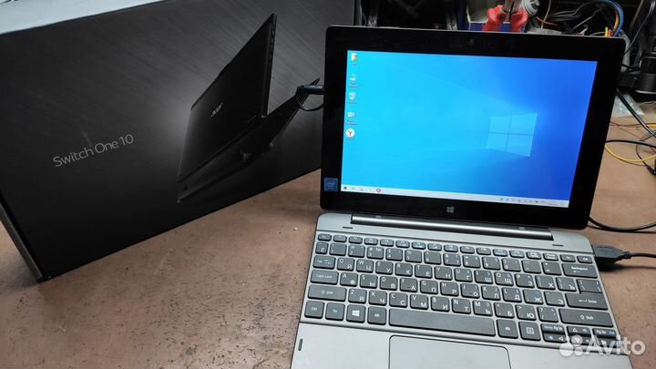 Планшет на windows 10 acer Switch One SW1