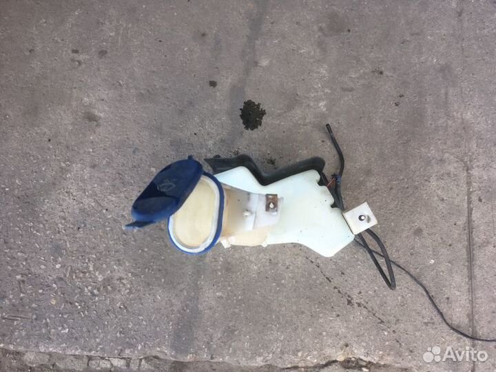 Бачок стеклоомывателя Ford Transit