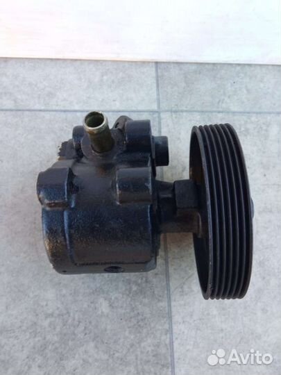 Насос гур Renault 19 2 7700840103