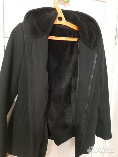 Пальто мужское с капюшоном