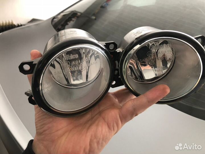 Противотуманные фары на lexus lx 570