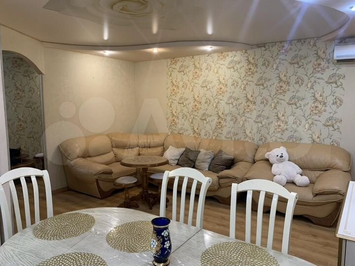 3-к. квартира, 105 м², 3/10 эт.