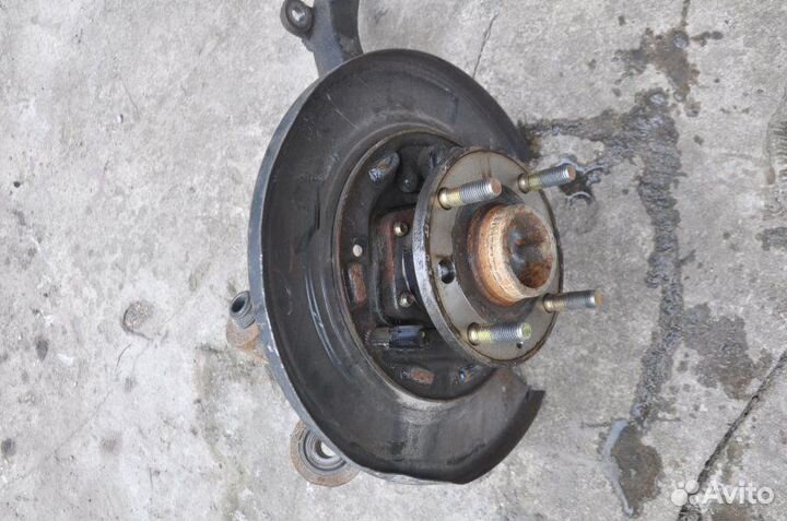 Кулак в сборе задний левый Chevrolet Epica седан