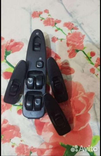 Блок управления стеклоподъемник Mitsubishi carismа