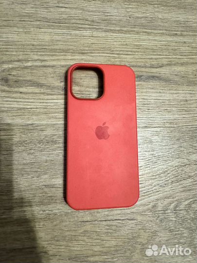 Чехол на iPhone 13 pro max